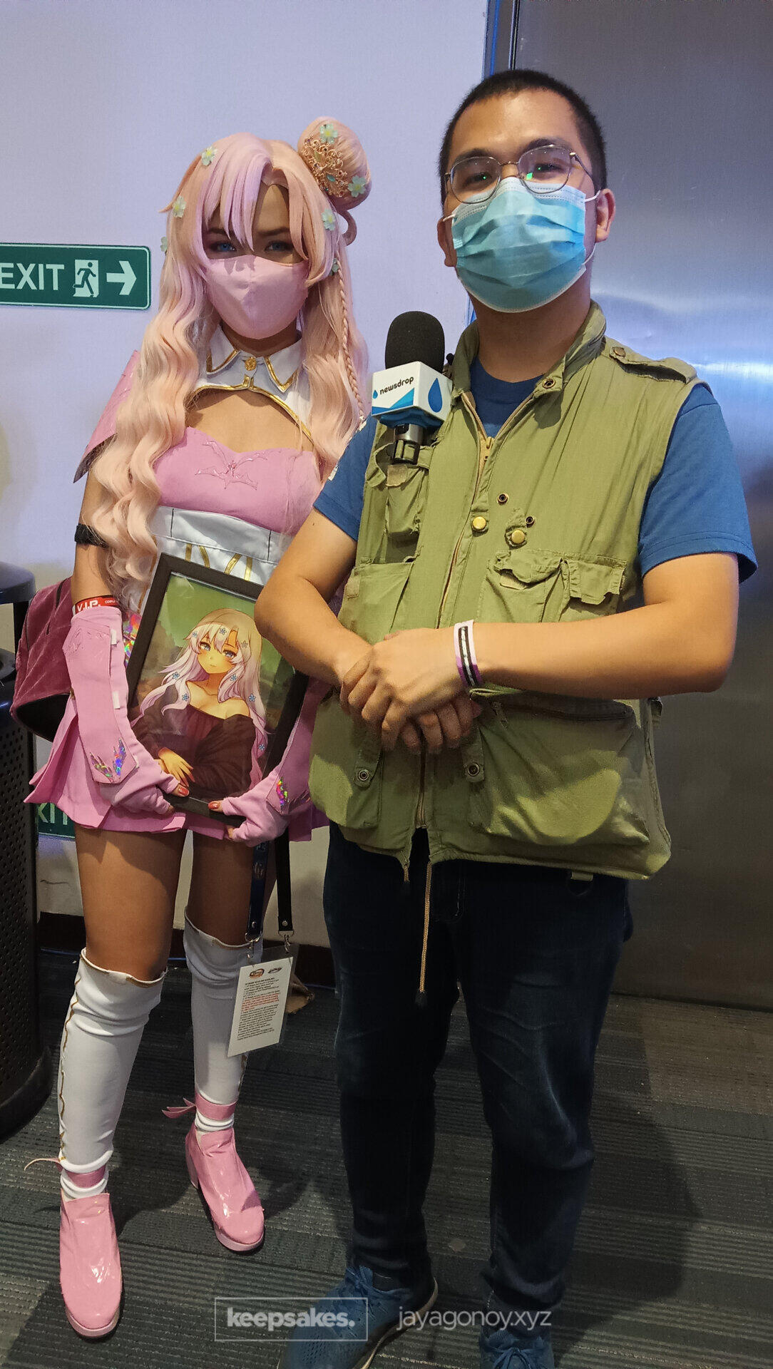 Capping off this photo blog is me and Yuusachii, whom you might have known as that VTuber from Project Kokonatsu who cosplayed as herself last Cosplay Carnival 2022. This time, she cosplayed as Lyrica, one of the popular Filipino VTubers of her time who also shares the same name as Pfizer’s prescription brands.