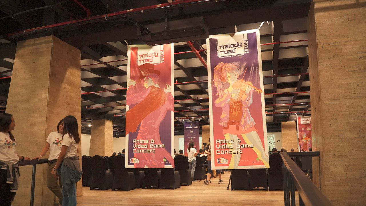 Drop downs welcome you to the show floor